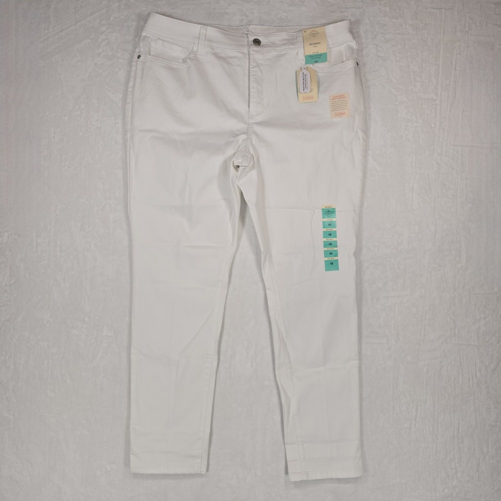 St Johns Bay Womens Skinny Jeans Size 18 White Mid Rise Secretly Slender NWT